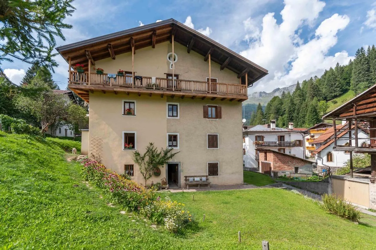 Apartment Appartamento Sant Antonio Canale d'Agordo